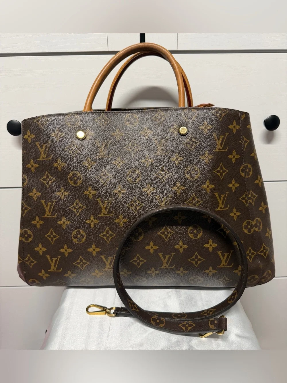 Louis Vuitton Monogram Canvas Montaigne GM shoulder bag